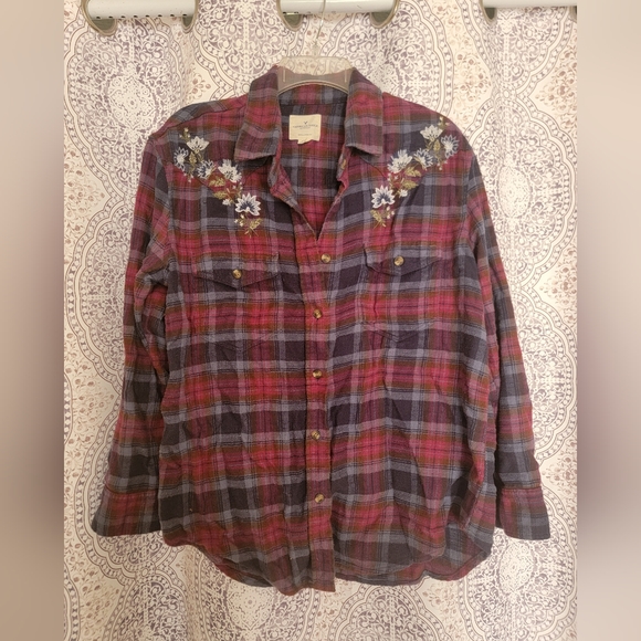 Button down flannel - Picture 1 of 4